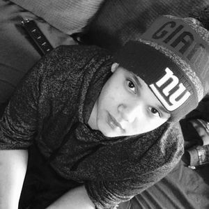 Meet your Posher, Danielle